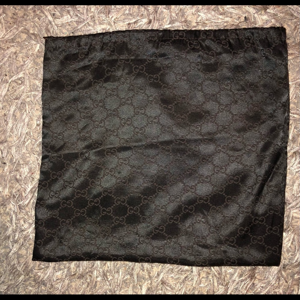 Authentic Gucci dust bag 17x18